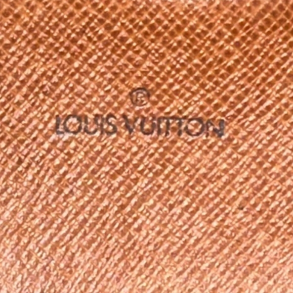 (SOLD)💯 Authentic Louis Vuitton Nile GM bag & dust bag - Picture 10 of 12